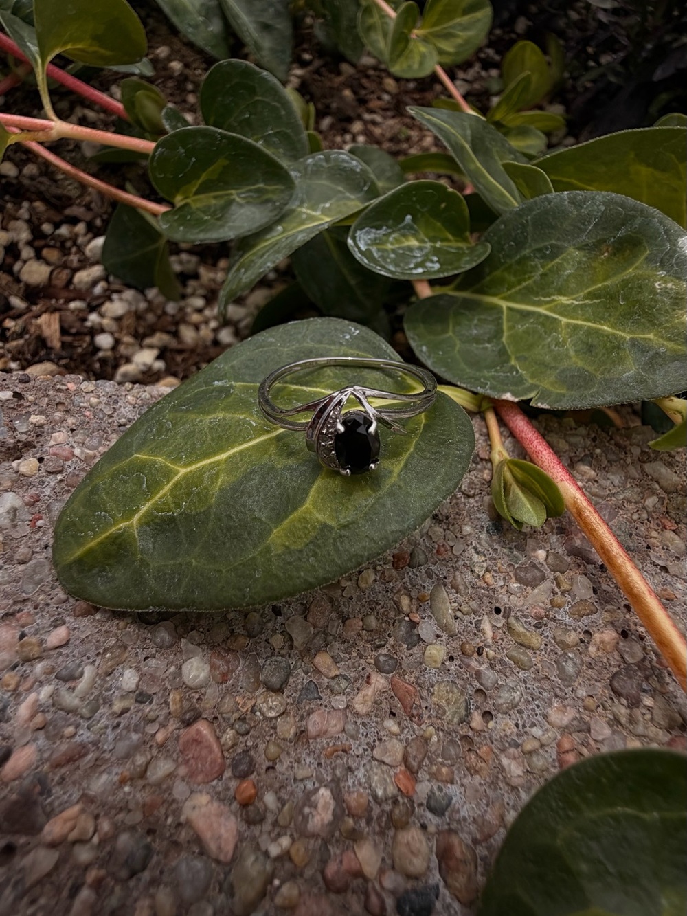 10K White Gold Black Sapphire & Diamond Ring Size 7 Genuine Gemstones|0.612 CTW - Picture 14 of 14